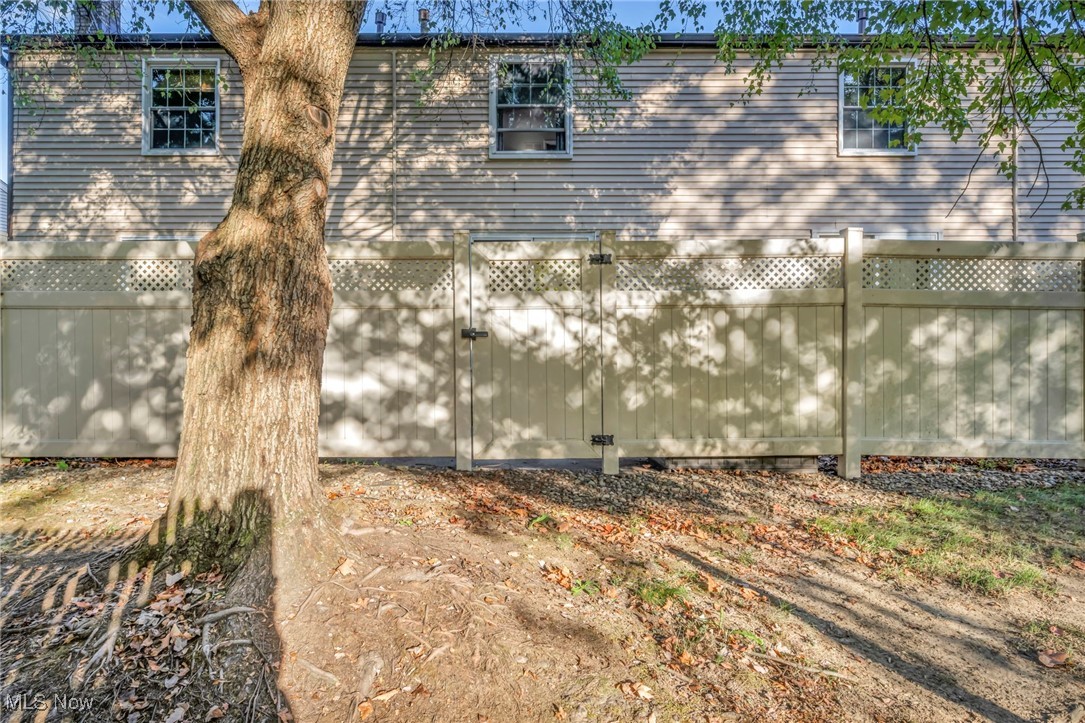 Woodland Lake - Residential