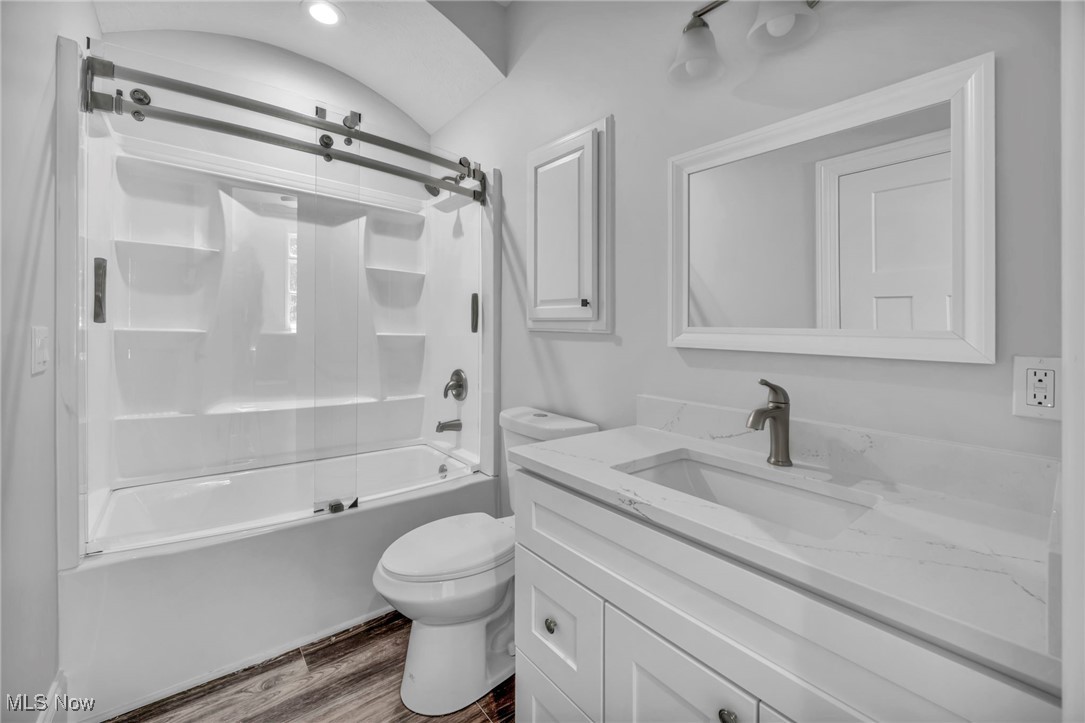 2344 Country Brook Drive, Hinckley, Ohio image 27