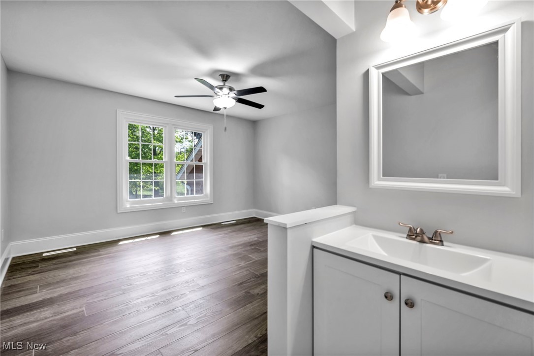 2344 Country Brook Drive, Hinckley, Ohio image 38