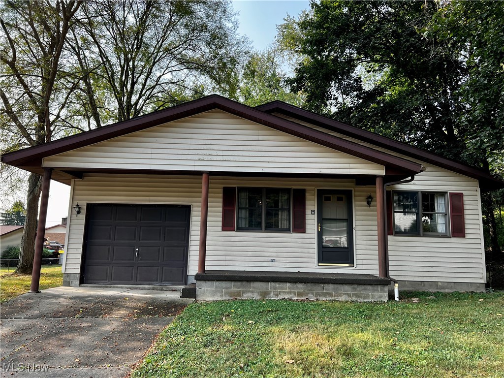 First time on market! This one owner home on a quiet cul-de-sac is ready for new owners! Cozy ranch nestled in a shaded lot with a private backyard. The kitchen has a small bar and opens to a dining area. Living room has plenty of area and wall space to be arranged in multiple ways. The full bath is located on the first floor, conveniently outside the spacious bedrooms. Both bedrooms are equipped with ample closet space. Full basement is ready and waiting for your finishing touches! You'll also have the convenience of an attached garage, driveway and on street parking. Within walking distance from parks, schools and the beautiful downtown area!