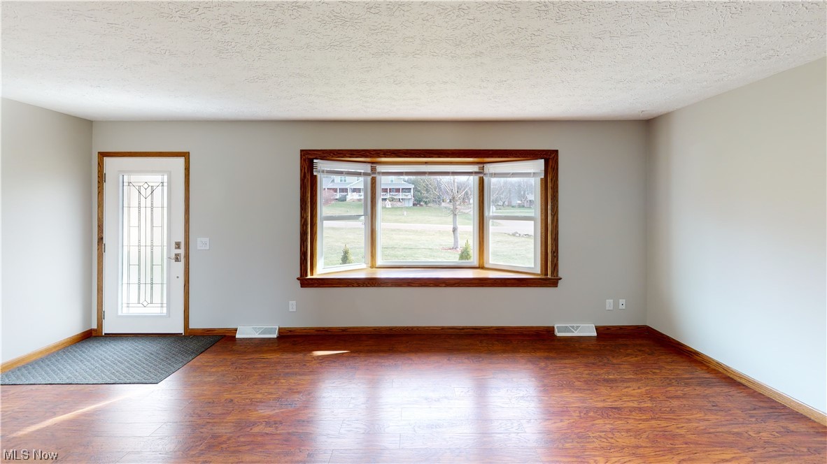 Cloverleaf West Allotment #1 - Residential