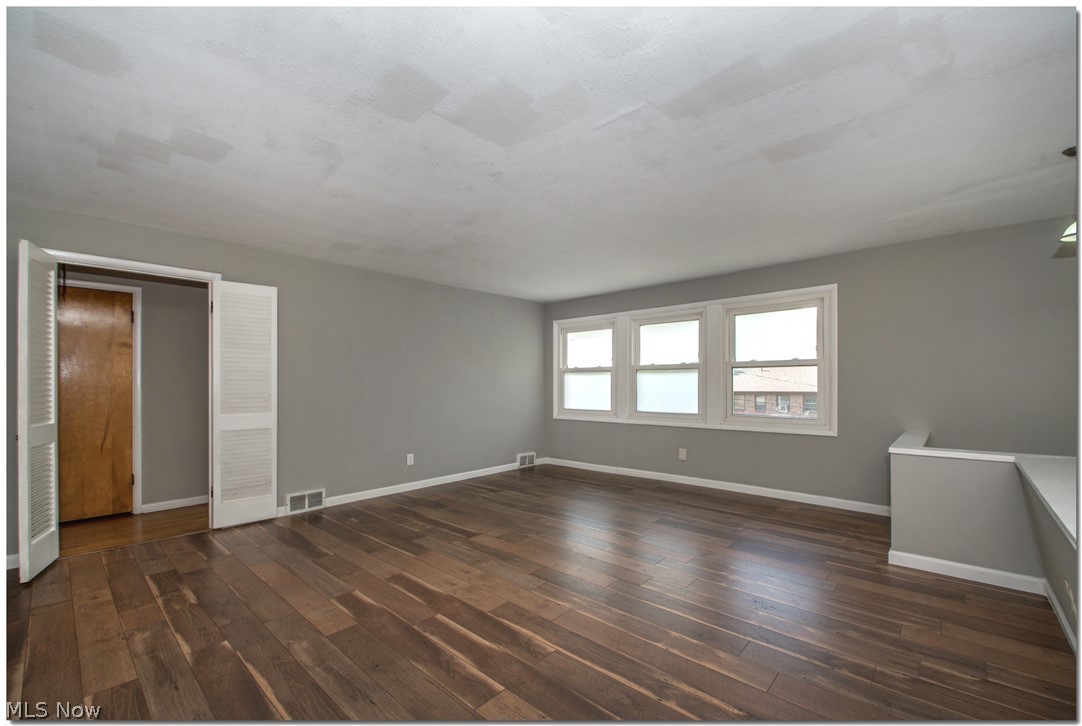 S H Kleinman Realty Cos - Residential Lease