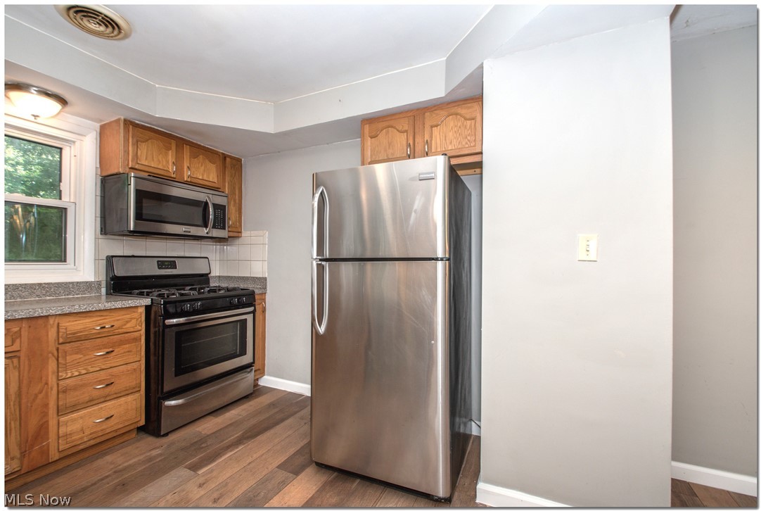 S H Kleinman Realty Cos - Residential Lease