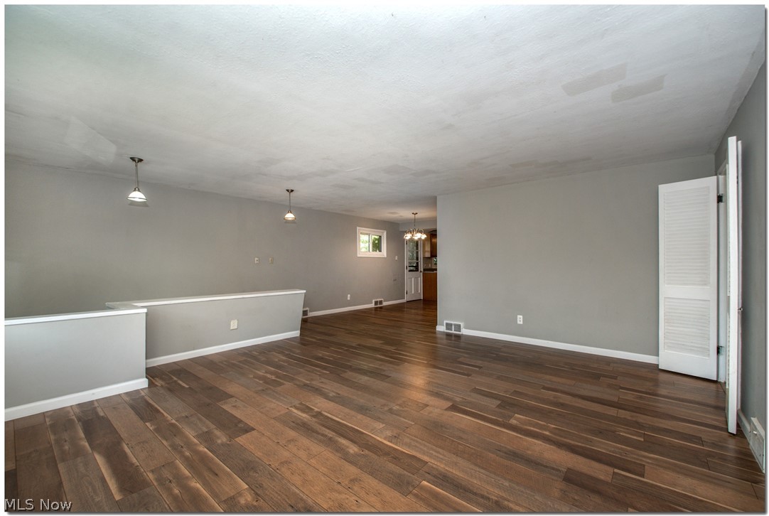 S H Kleinman Realty Cos - Residential Lease