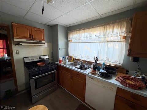 Tiny photo for 13 State Avenue NW, Massillon, OH 44646 (MLS # 5254826)