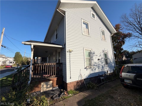 Tiny photo for 13 State Avenue NW, Massillon, OH 44646 (MLS # 5254826)