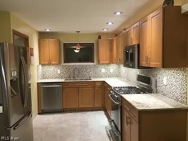 Ridgeview Manor - Residential