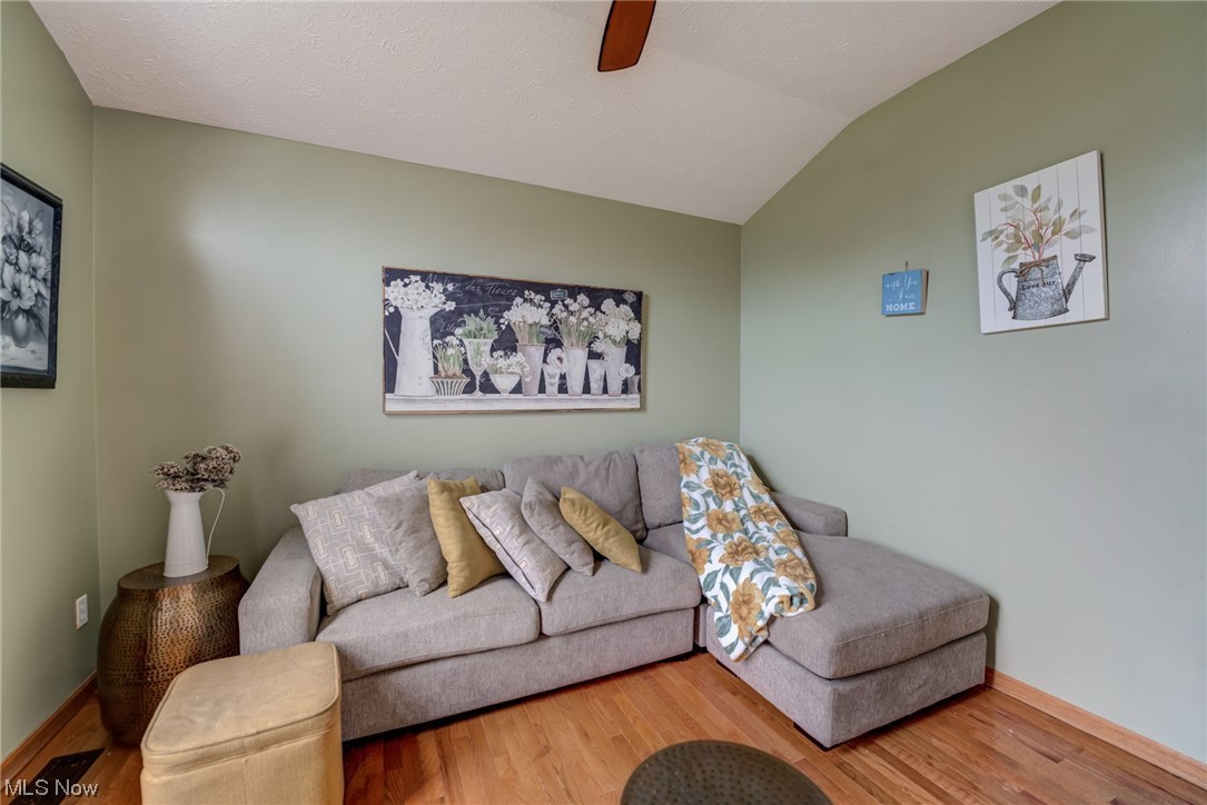 Bradford Oaks - Residential