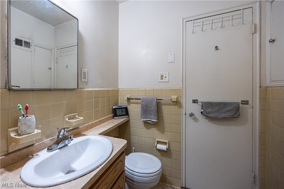 South Park Manor Condos - Residential