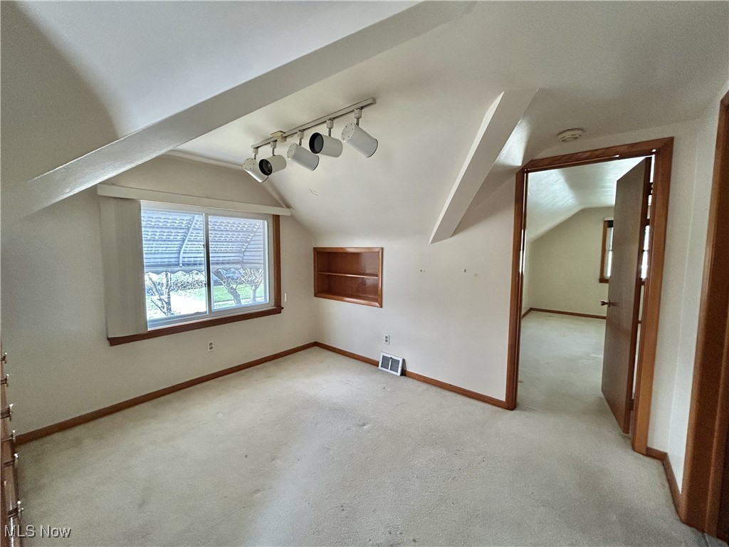 12909 Oak Street, Garfield Heights, Ohio image 8