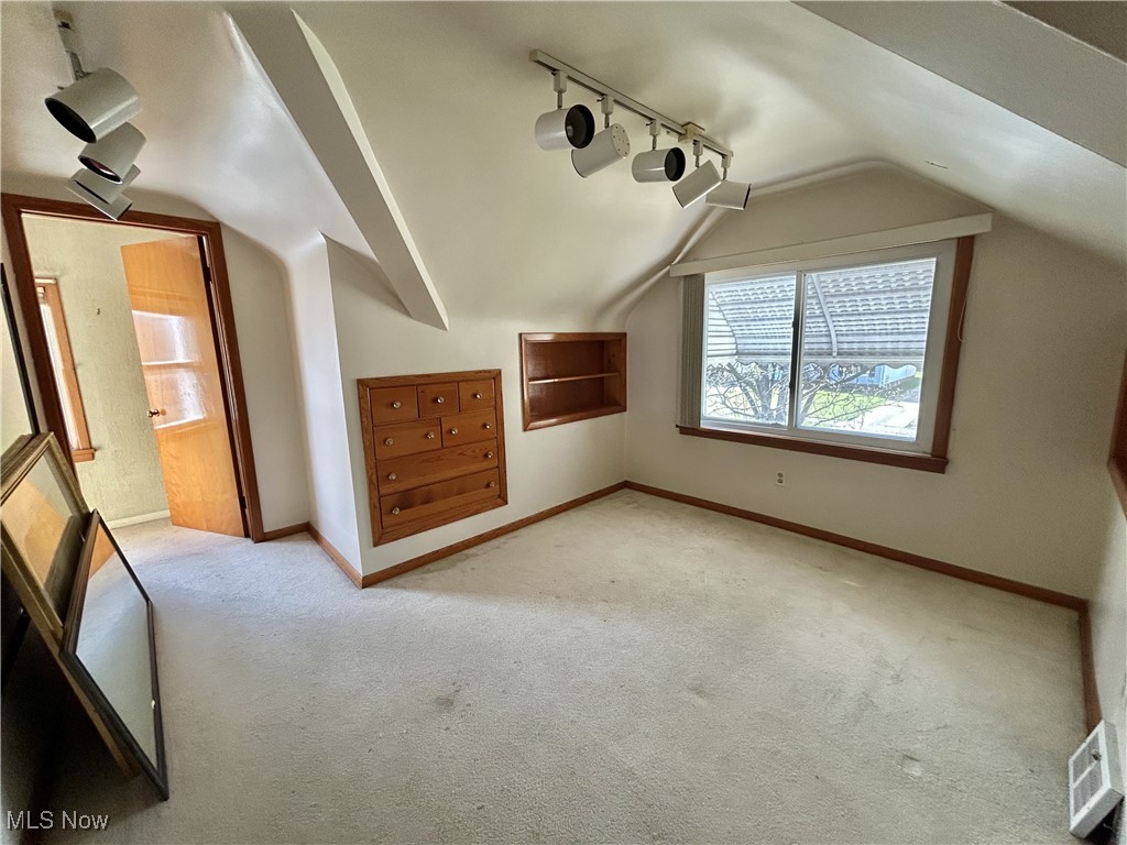 12909 Oak Street, Garfield Heights, Ohio image 9