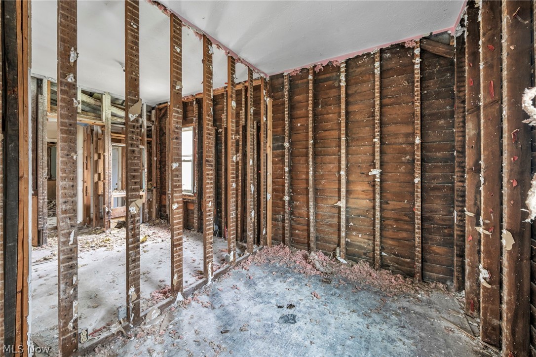 Bronson - Residential