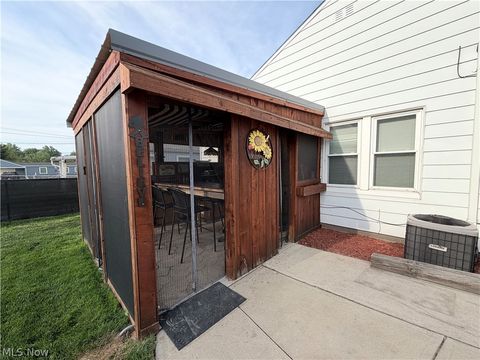 Tiny photo for 32125 Densmore Road, Willowick, OH 44095 (MLS # 5217045)