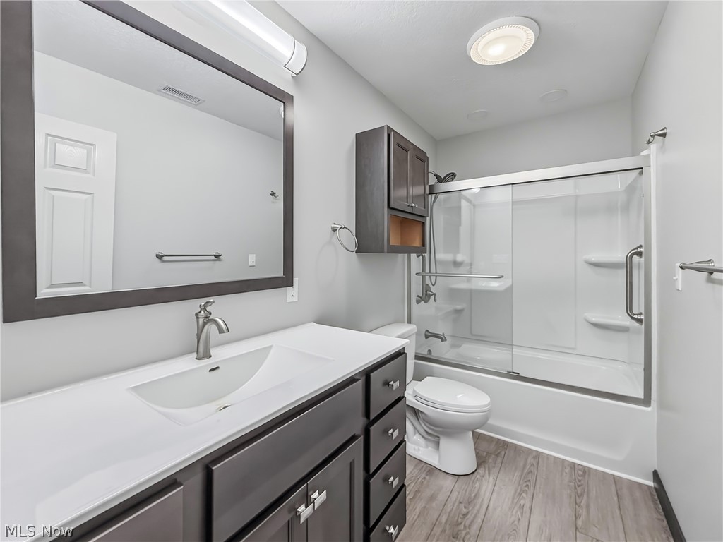 Logan Woods - Residential