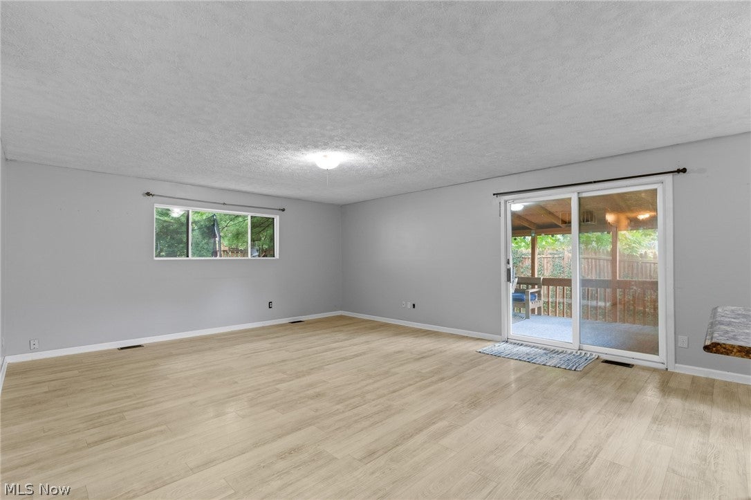 1395 Arcadia Road