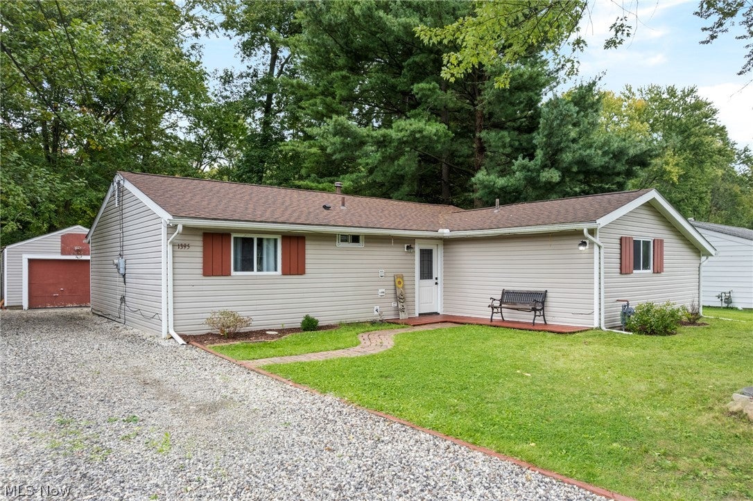 1395 Arcadia Road