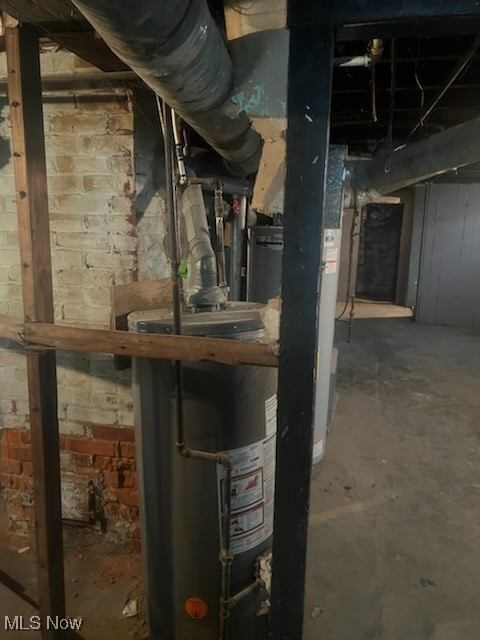 W J Randall & W J Jr Crawford - Residential Income