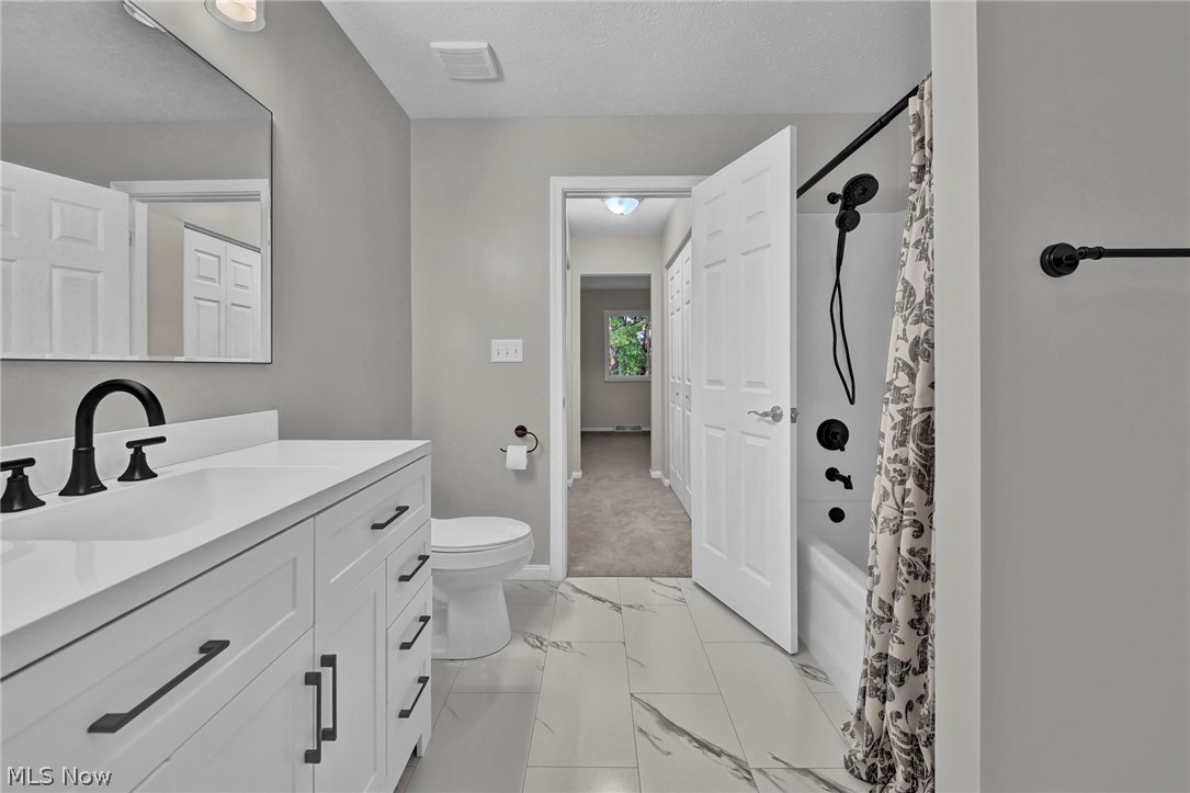 Silver Valley Condo - Residential