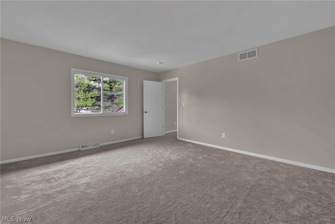 Silver Valley Condo - Residential