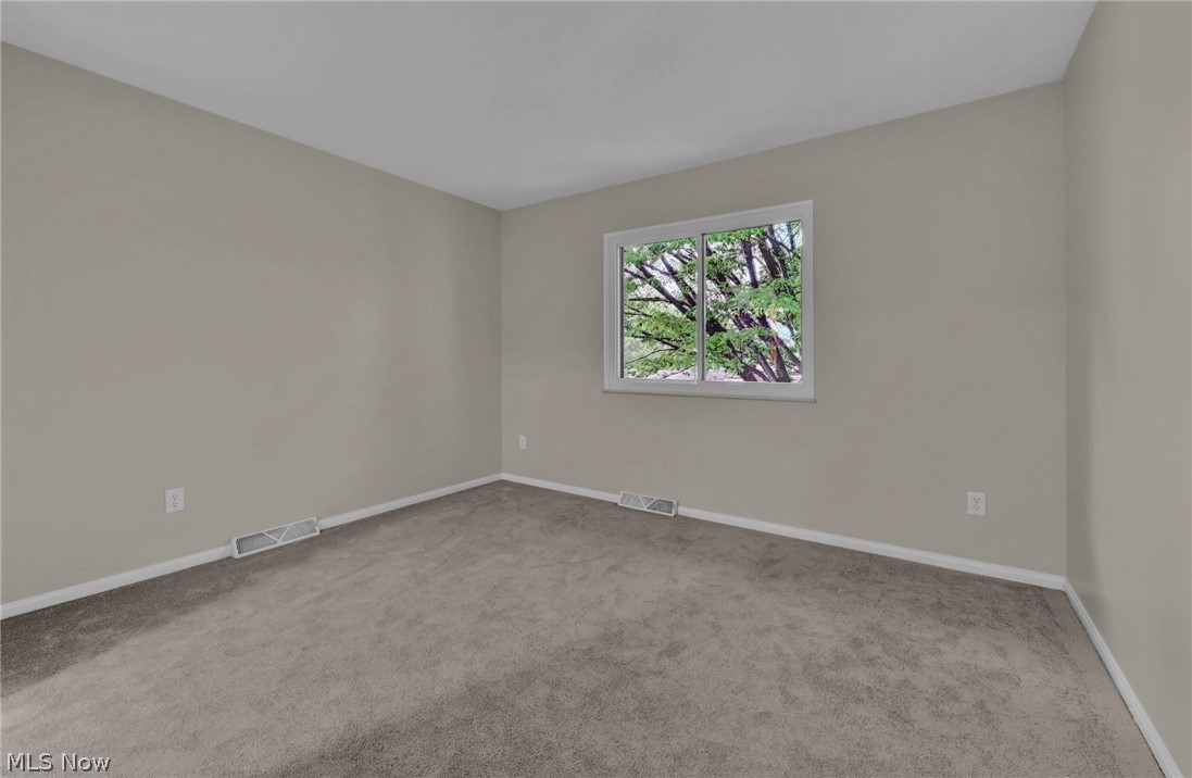 Silver Valley Condo - Residential