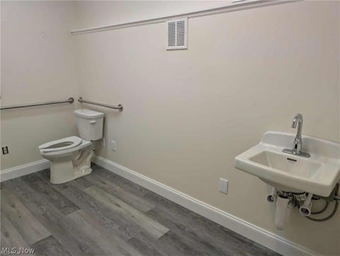 Tiny photo for 138 Middle Avenue, Elyria, OH 44035 (MLS # 5253088)