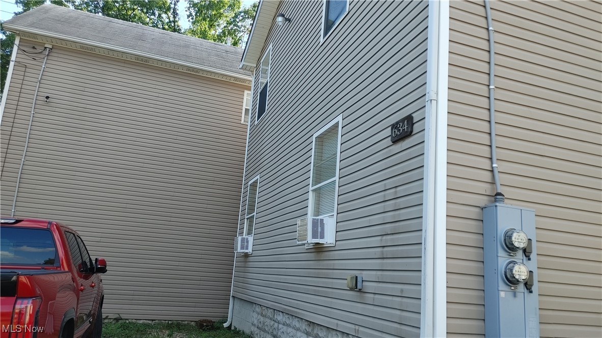 Voris - Residential Lease