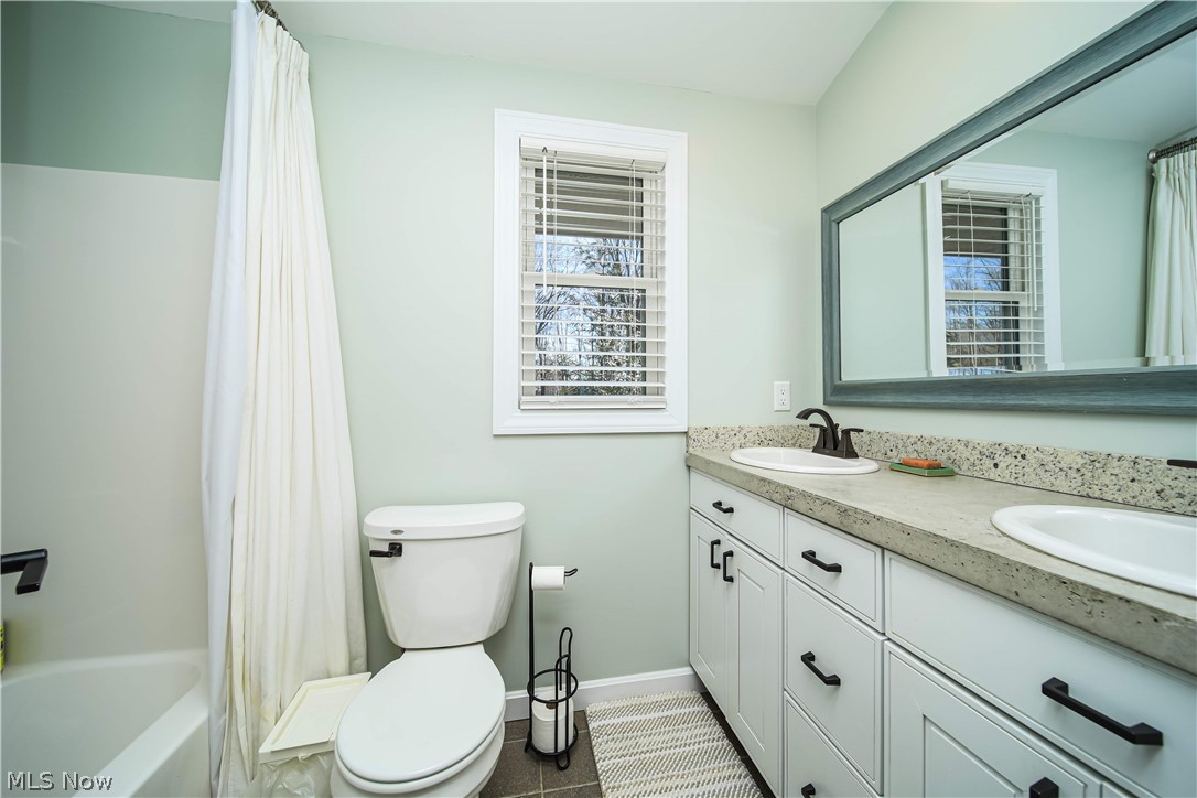 Roaming Rock - Residential