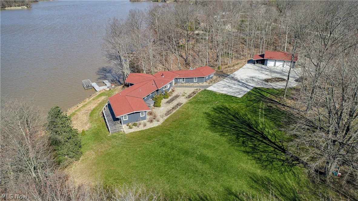 Roaming Rock - Residential