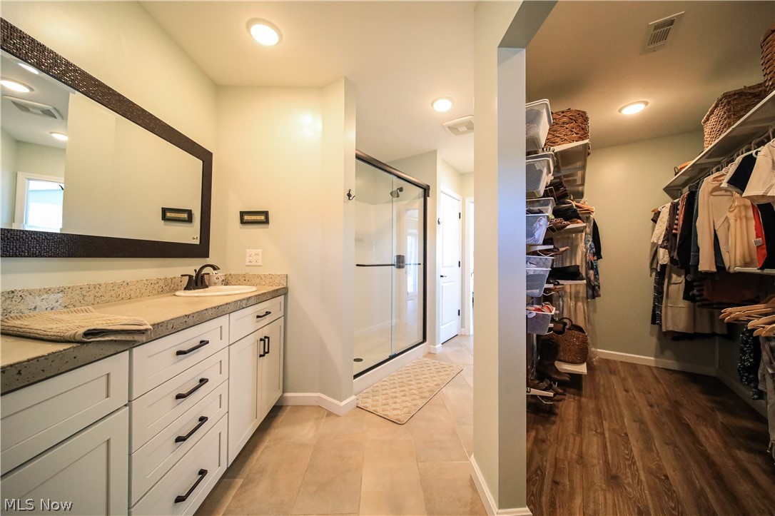 Roaming Rock - Residential