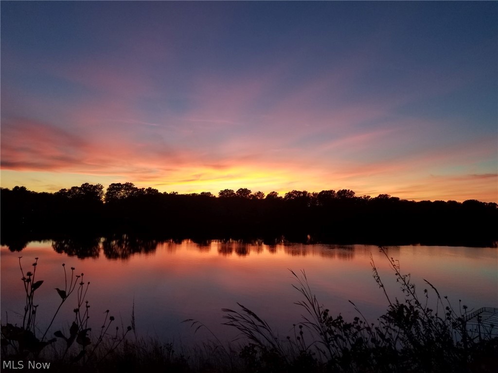 Roaming Rock - Residential