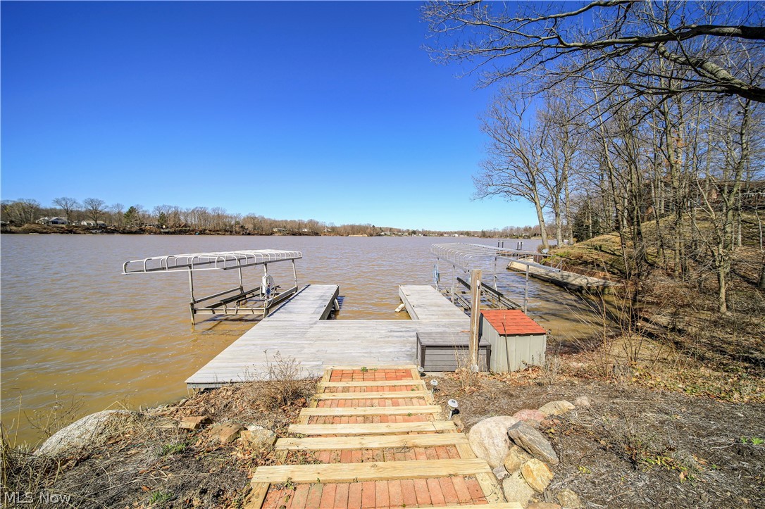 Roaming Rock - Residential