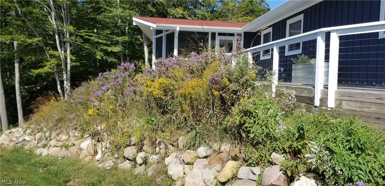 Roaming Rock - Residential