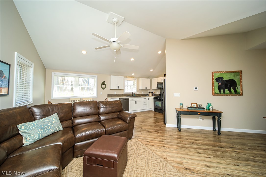 Roaming Rock - Residential