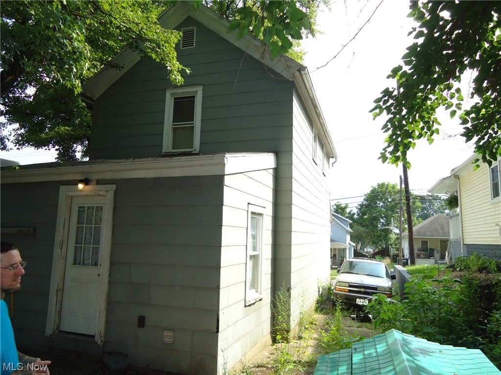 Barberton Realty Companys - Residential