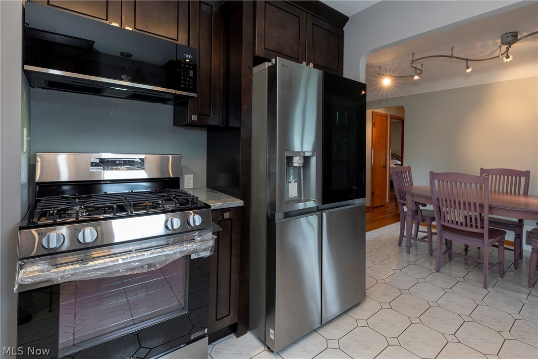 Sunny Land Cos Richmond-Ander - Residential