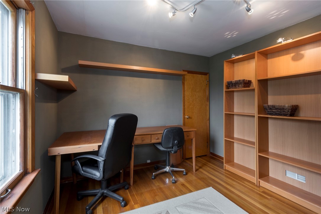Sunny Land Cos Richmond-Ander - Residential