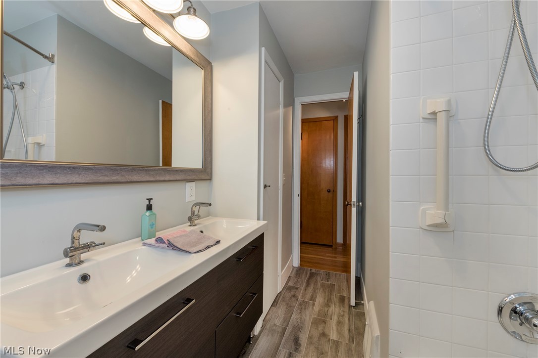 Sunny Land Cos Richmond-Ander - Residential