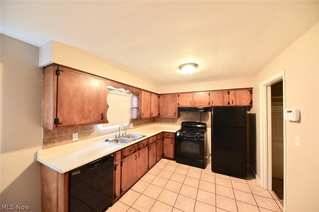 Estates Circle - Residential