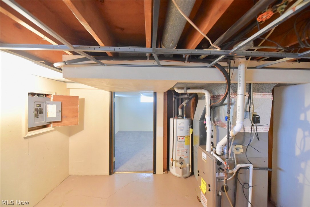 Estates Circle - Residential