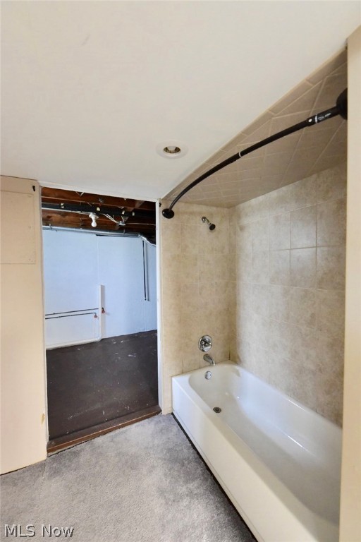 Estates Circle - Residential