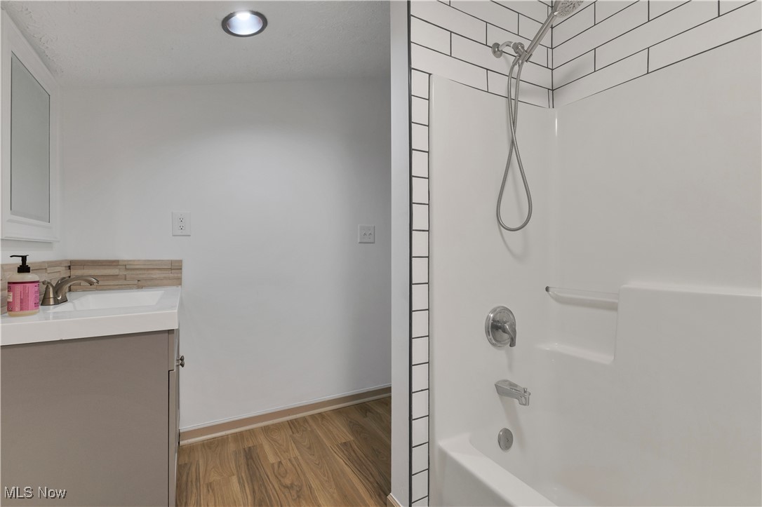 Cleveland Beach - Residential