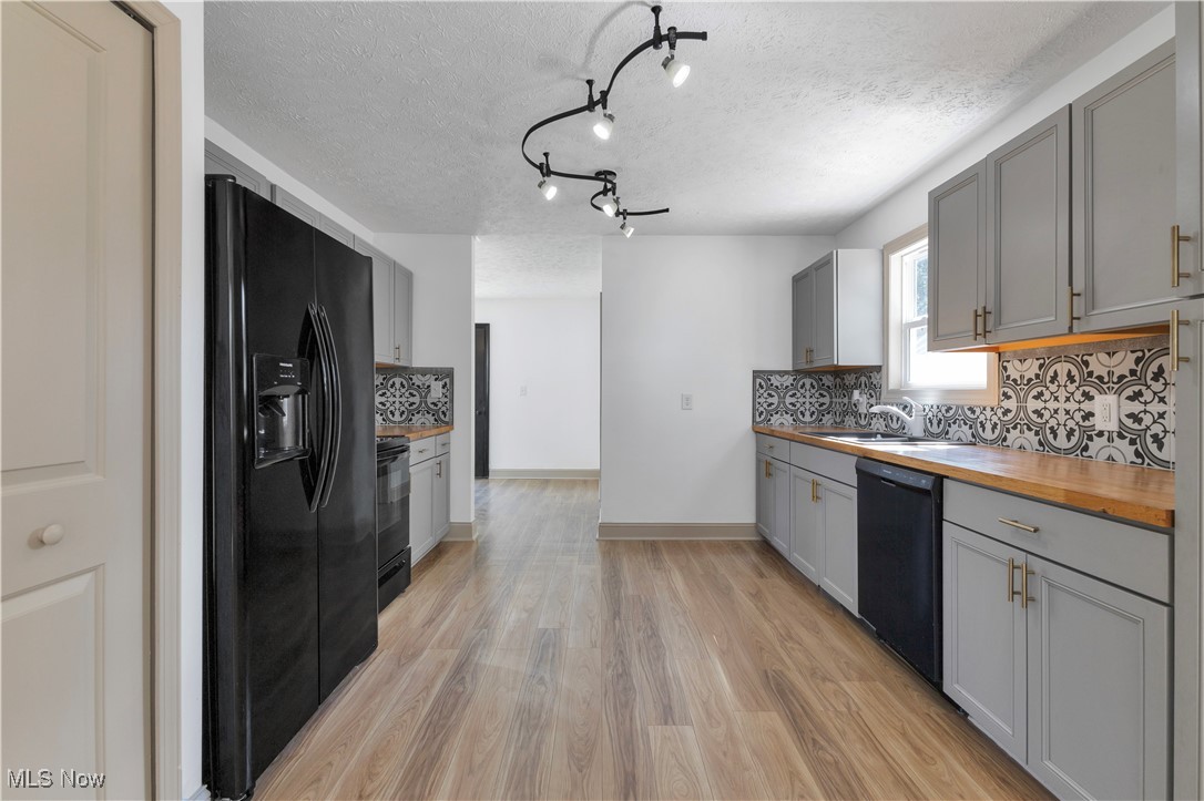 Cleveland Beach - Residential