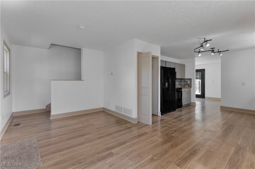 Cleveland Beach - Residential