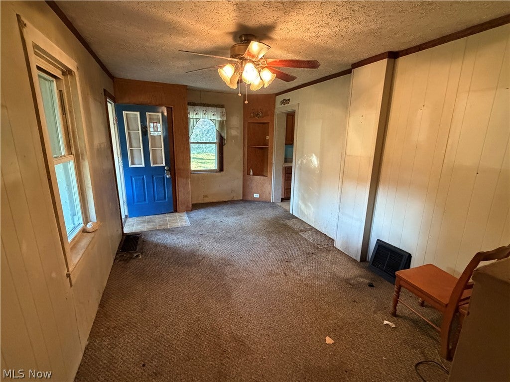 2581 Saxe Road