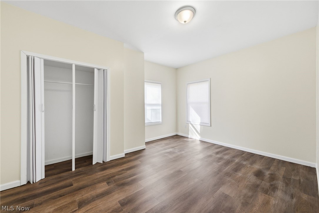 William J Whites - Residential Income