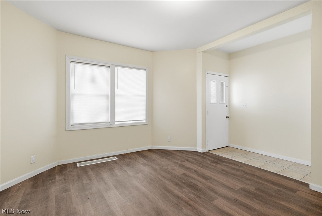 William J Whites - Residential Income