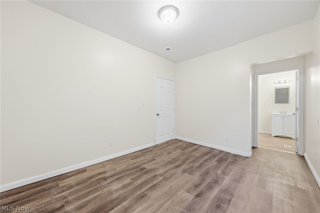 William J Whites - Residential Income