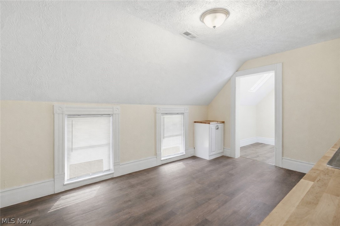 William J Whites - Residential Income