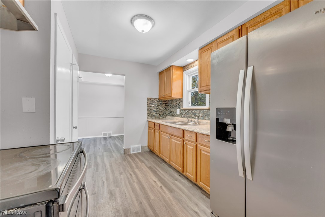 Euclid 03 - Residential Lease