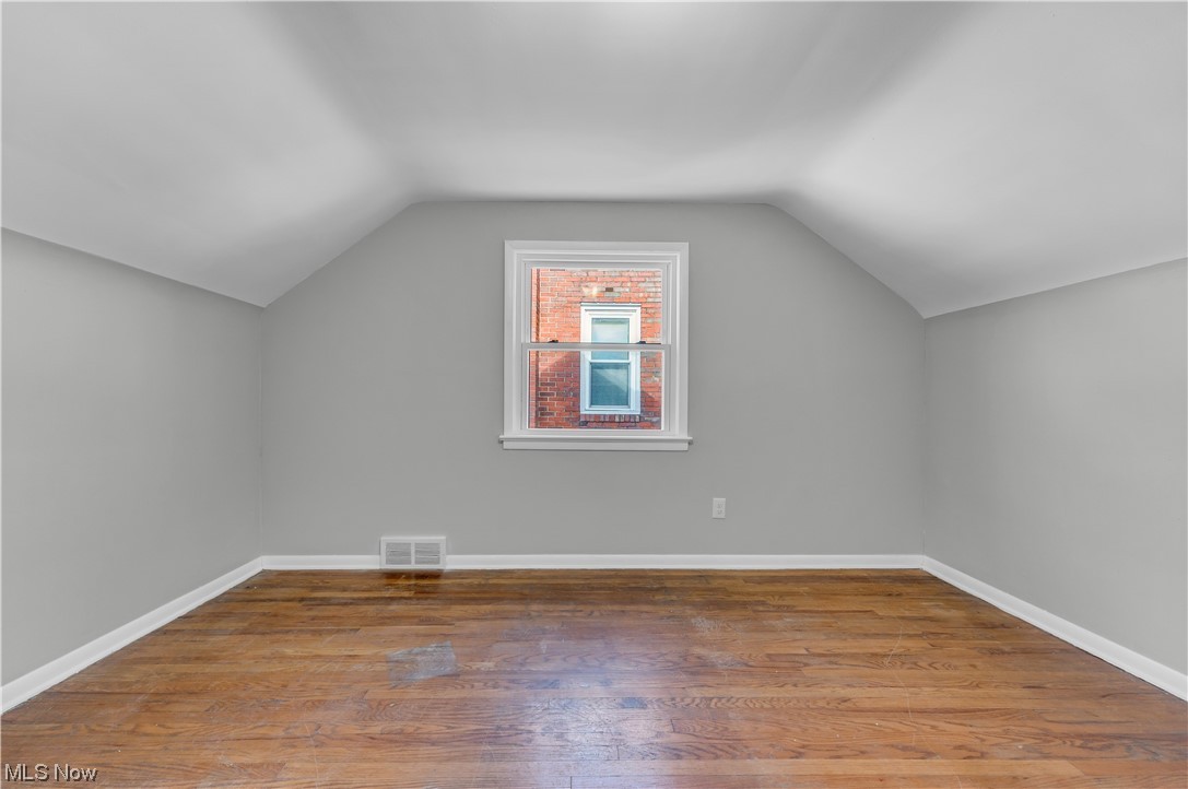 Euclid 03 - Residential Lease